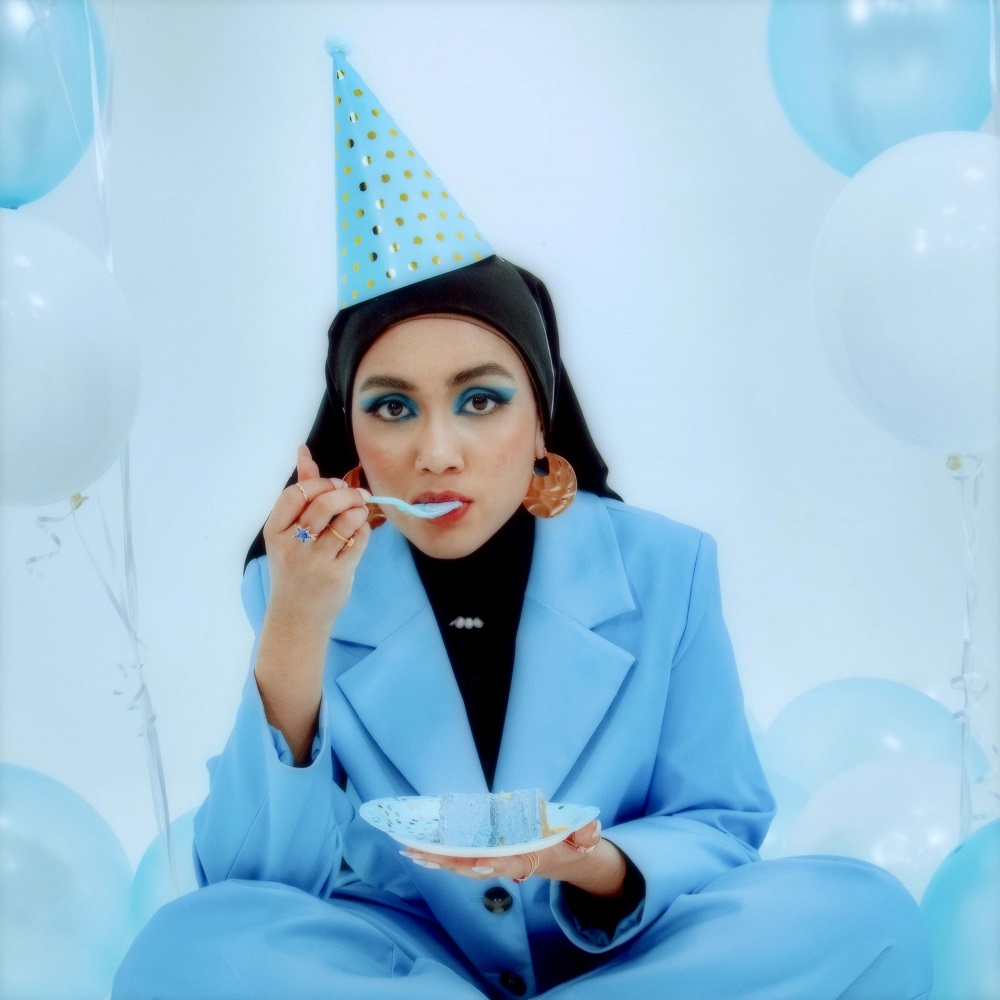 shazza invites YOU to a Pity Party
