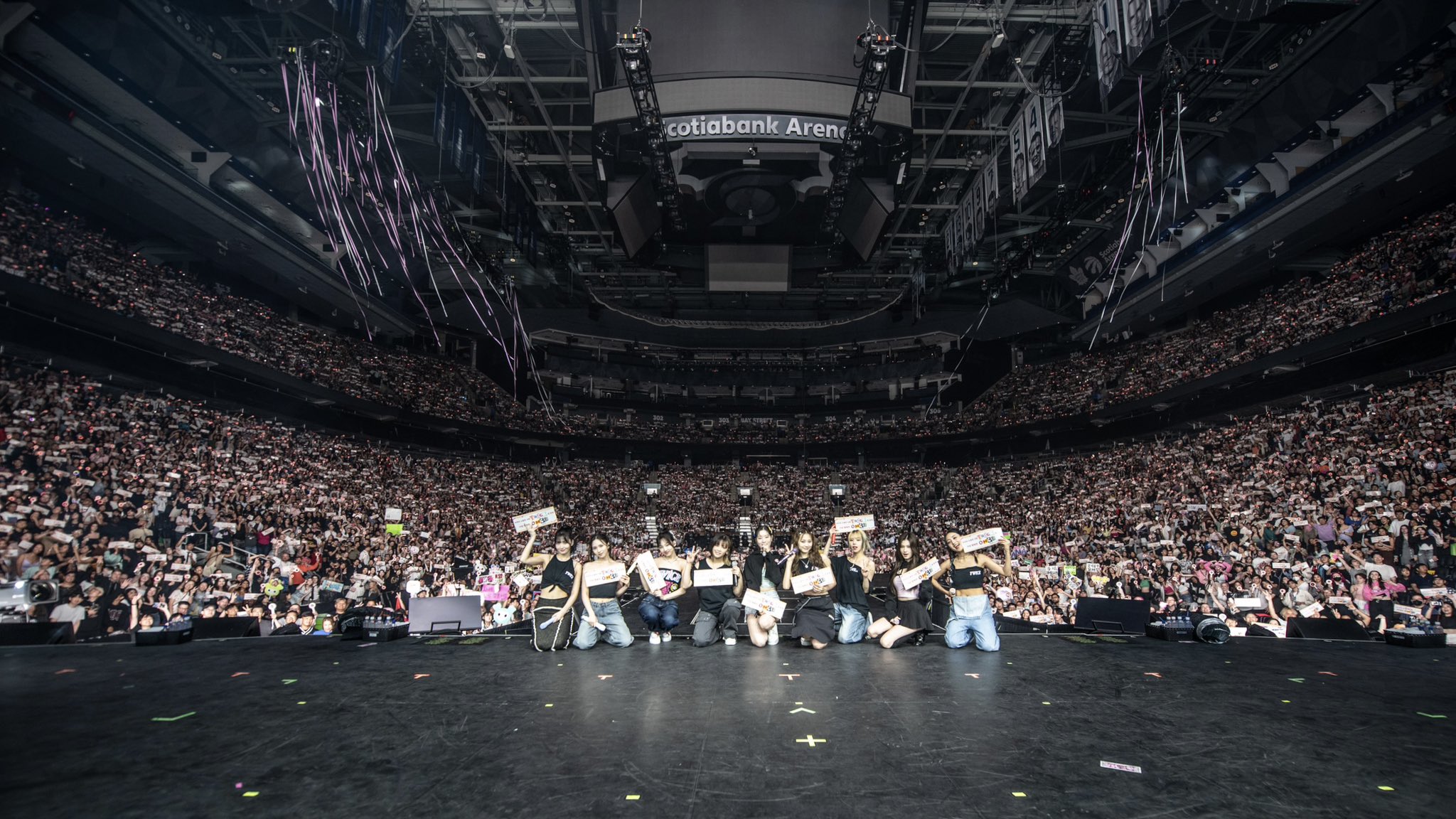 TWICE  Scotiabank Arena