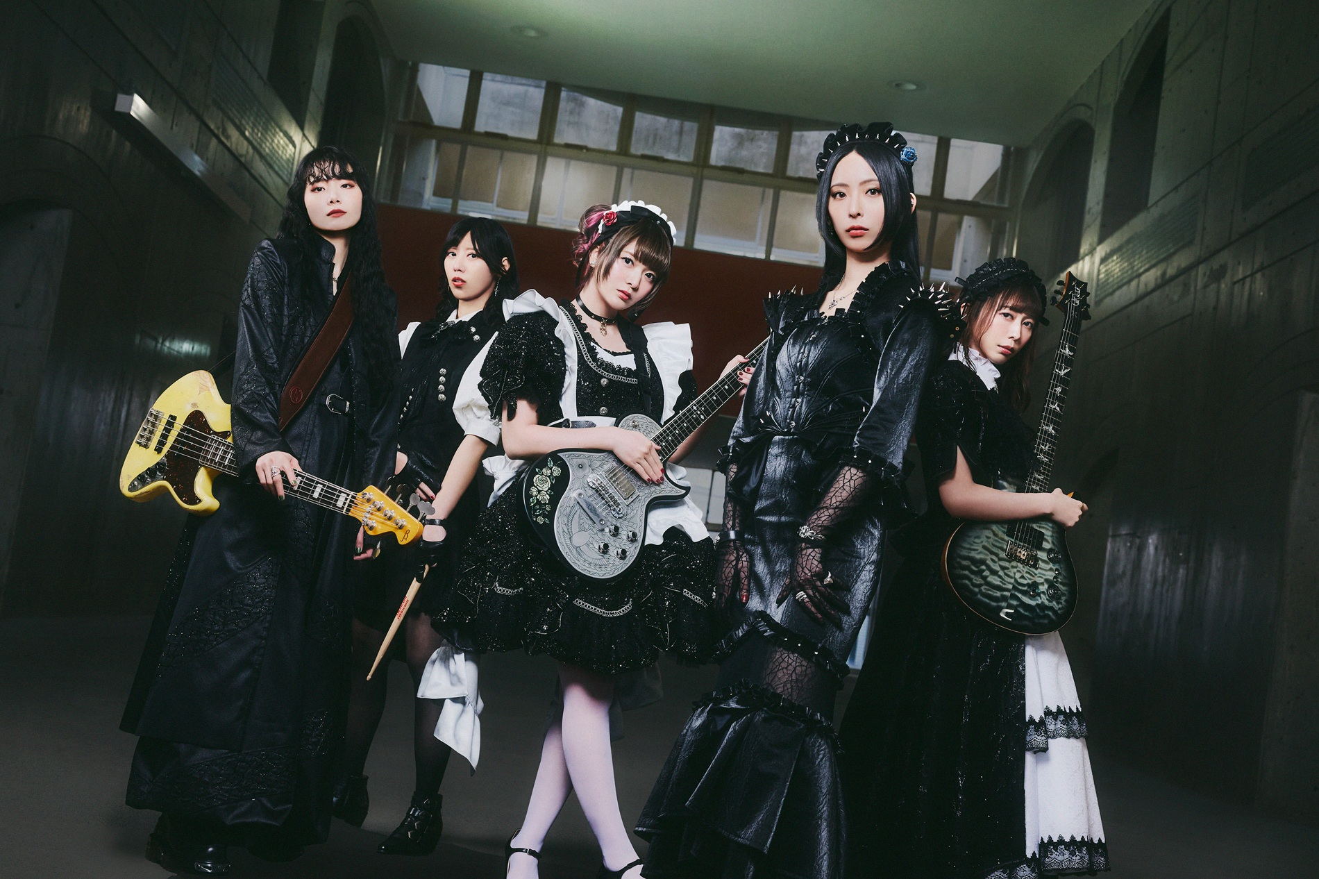 MIKU from BAND-MAID