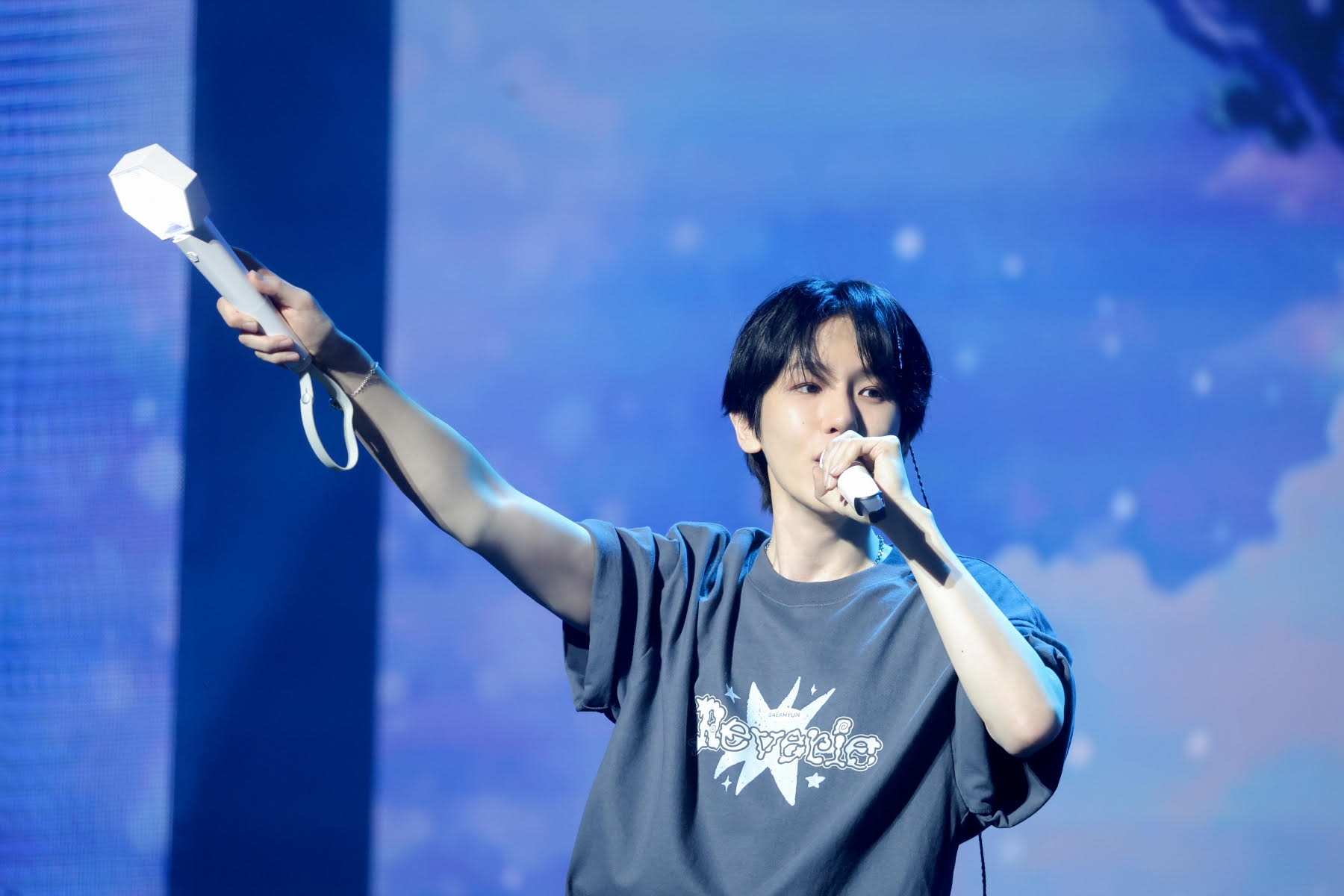 baekhyun reverie dot